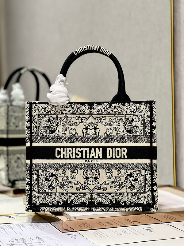 MC-Christian Dior-2693