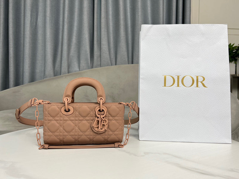 MC-Christian Dior-2694