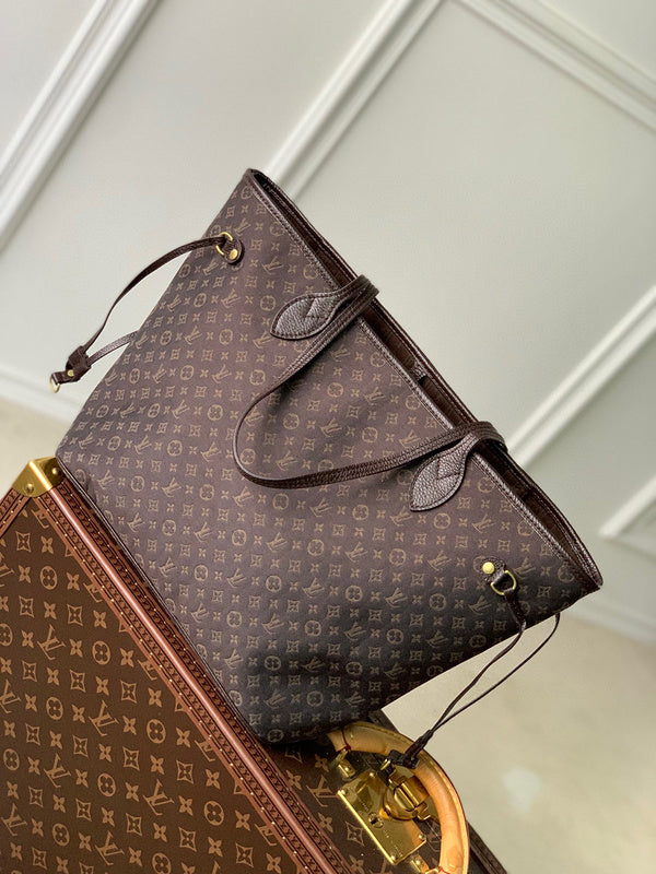 MC-LV-Bags-2965