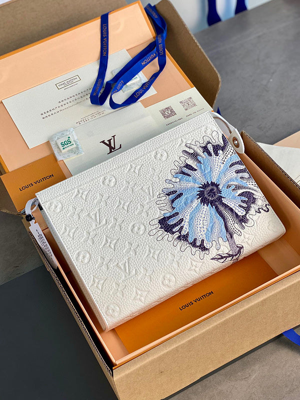 MC-LV-Bags-2969