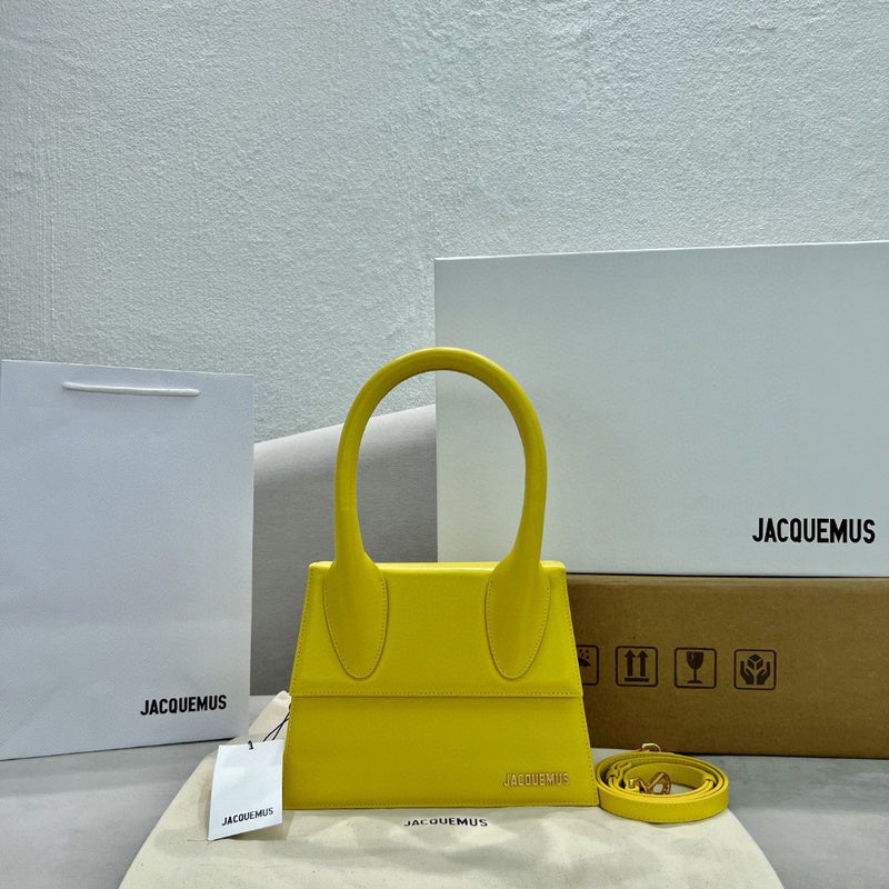 MC-JACQUEMUS-223