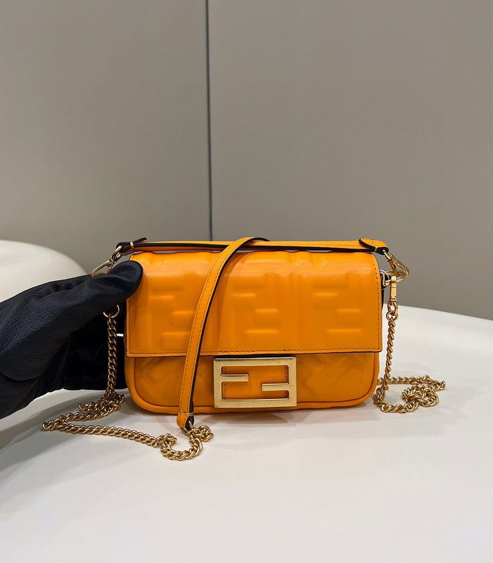 MC-FENDI-2849