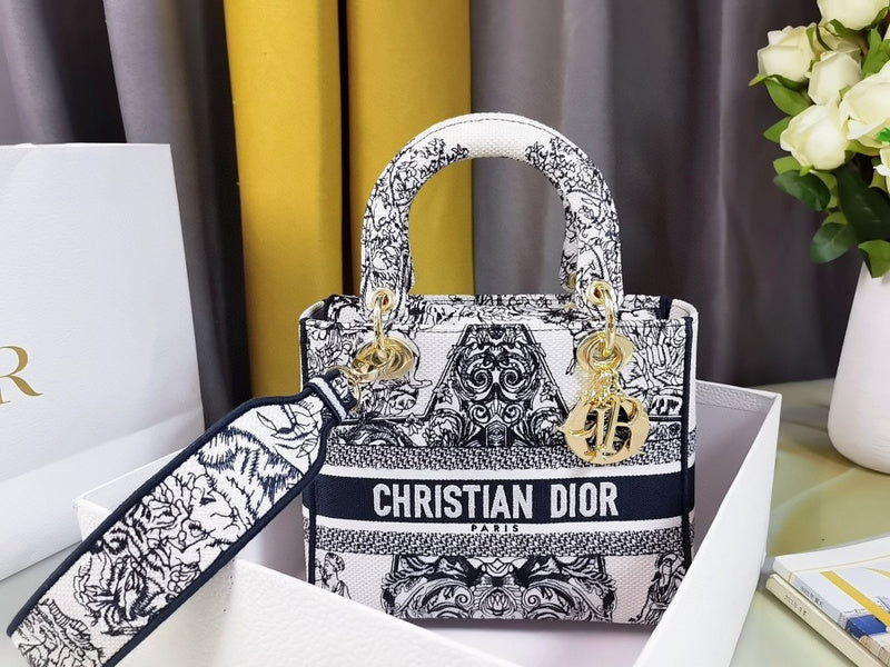 MC-Christian Dior-2716