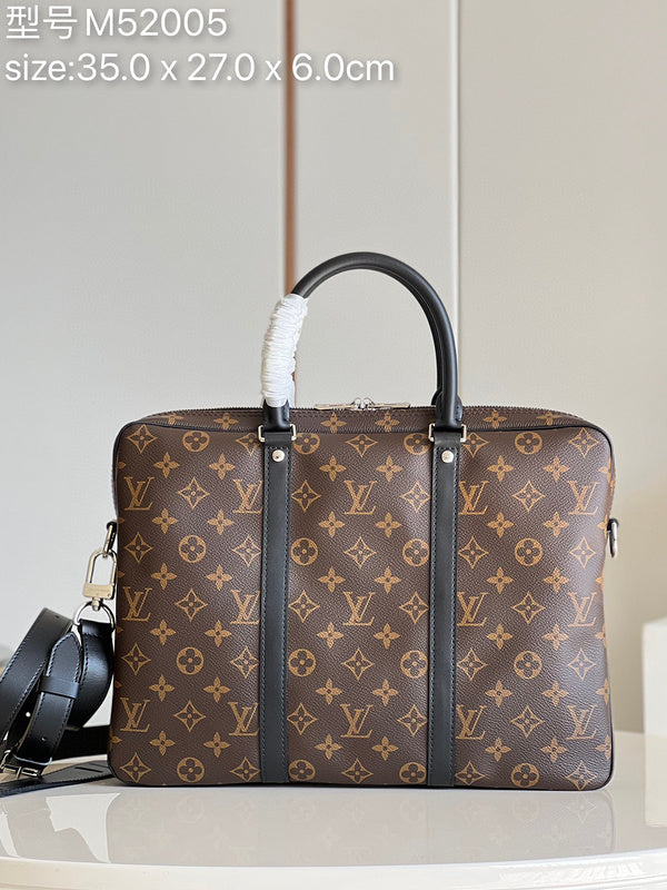 MC-LV-Bags-2992