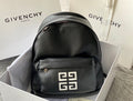 MC-GIVENCHY-386