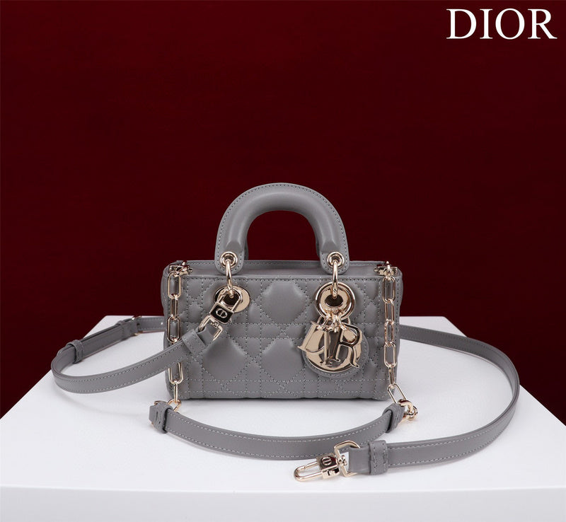 MC-Christian Dior-2732