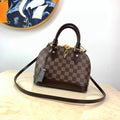 MC-LV-Bags-3031