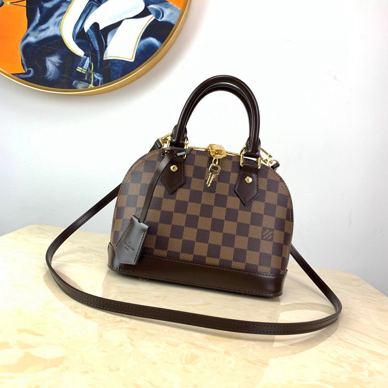 MC-LV-Bags-3031