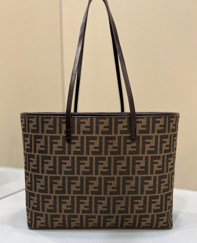MC-FENDI-2902