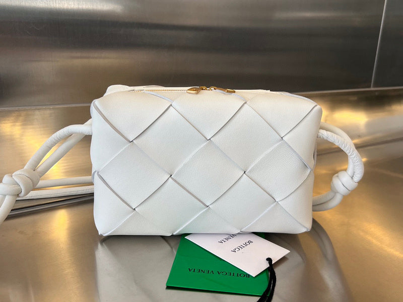 MC-Bottega Veneta-1574