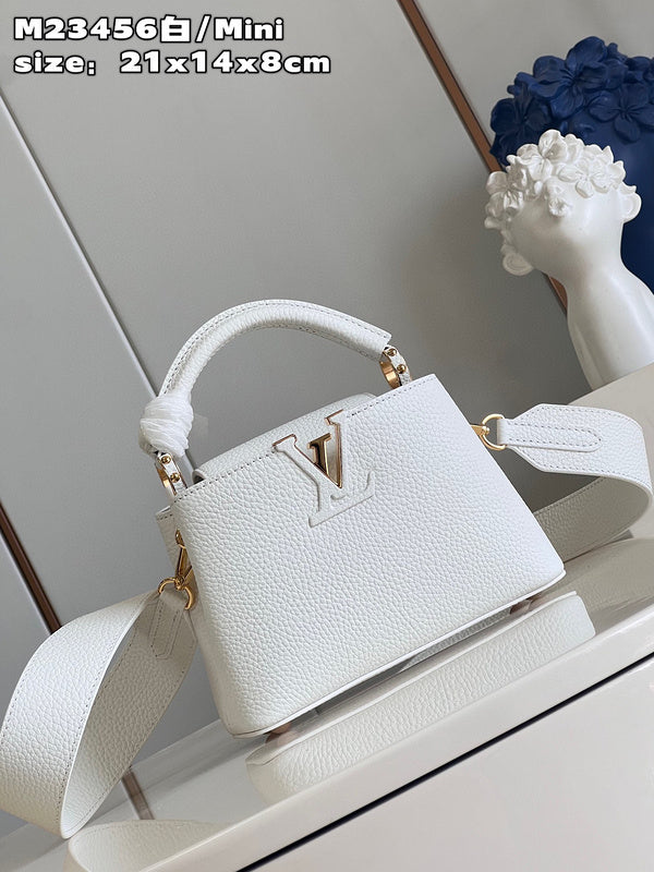 MC-LV-Bags-3047