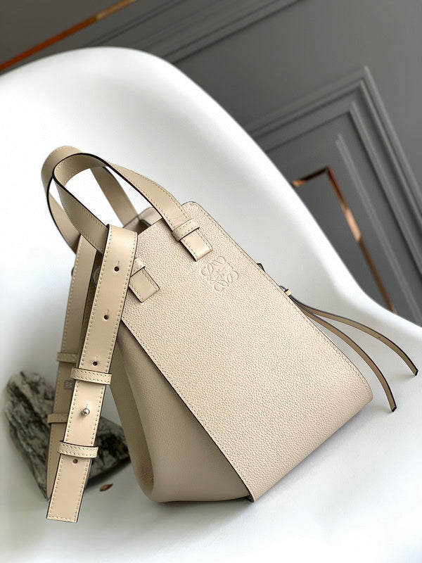 MC-Loewe-752