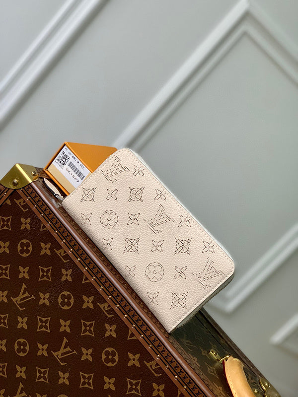 MC-Wallets-539