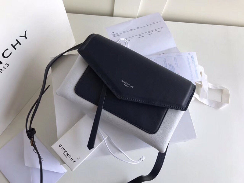 MC-GIVENCHY-397