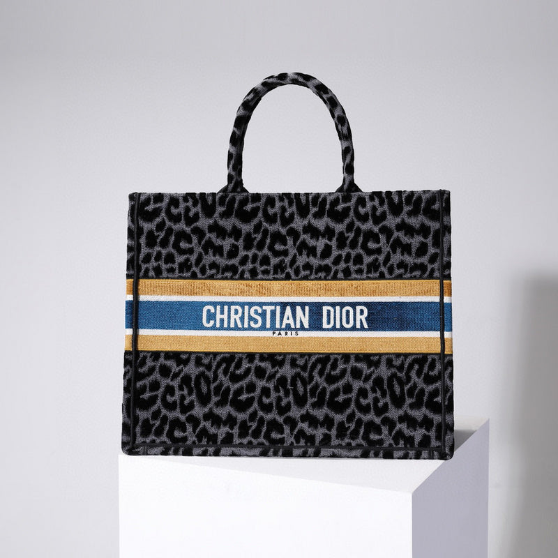 MC-Christian Dior-2801