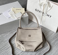 MC-GIVENCHY-398
