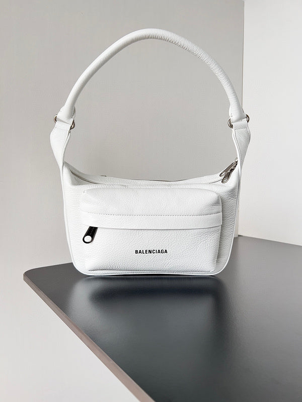 MC-Balenciaga-1207