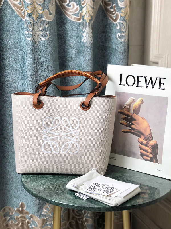 MC-Loewe-762