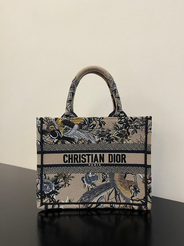 MC-Christian Dior-2806