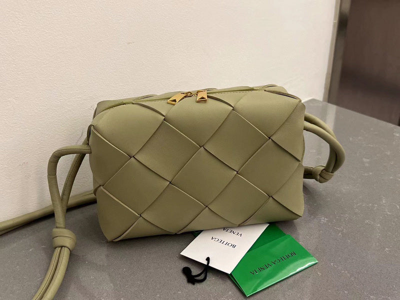 MC-Bottega Veneta-1589