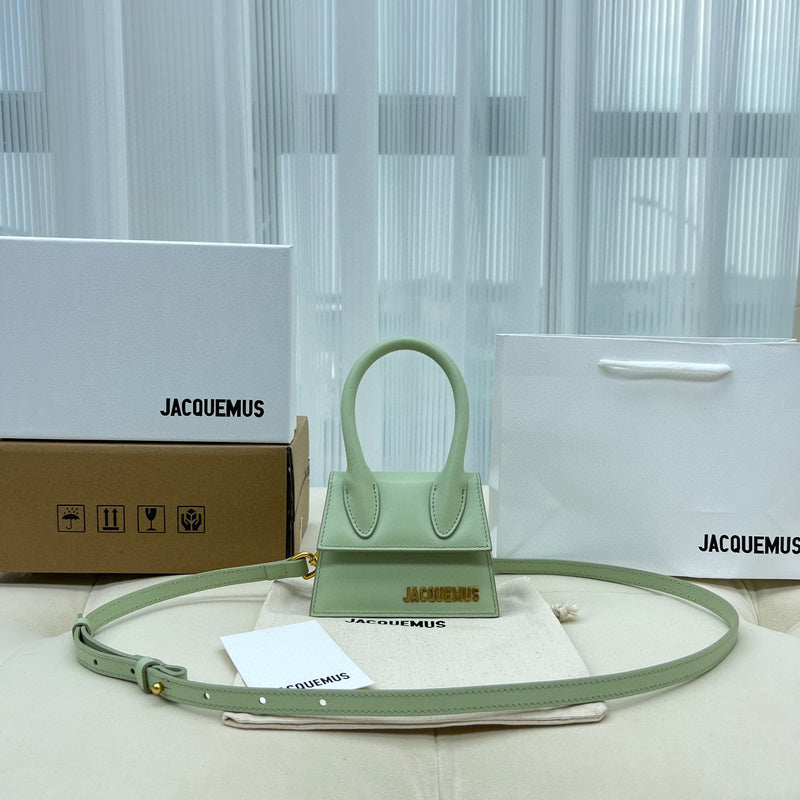 MC-JACQUEMUS-230