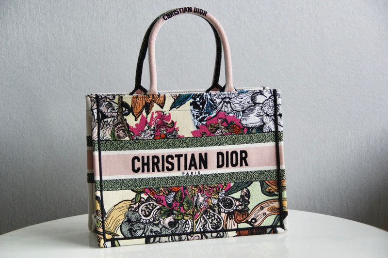 MC-Christian Dior-2817