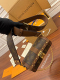 MC-LV-Bags-3093