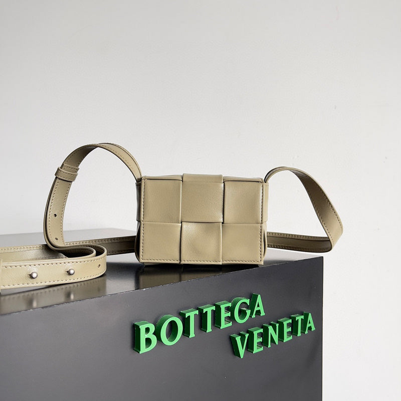 MC-Bottega Veneta-1598