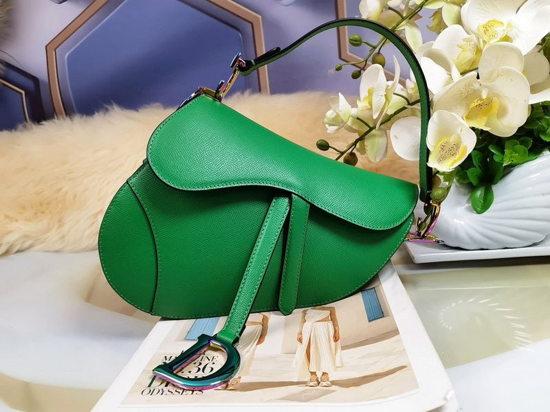 MC-Christian Dior-2837