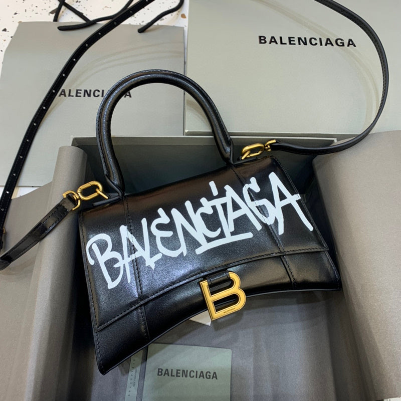 MC-Balenciaga-1220