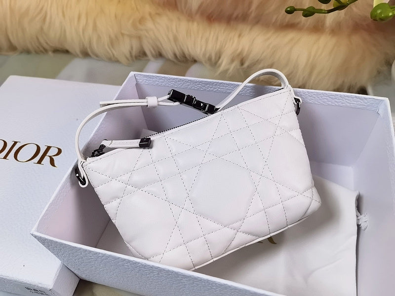 MC-Christian Dior-2849