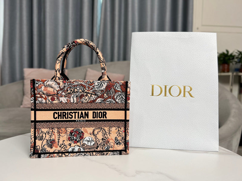 MC-Christian Dior-2855