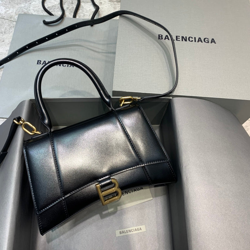 MC-Balenciaga-1225