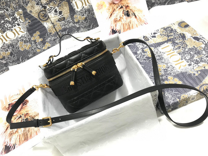 MC-YSL-Bags-2624