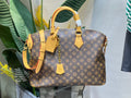 MC-LV-Bags-3143