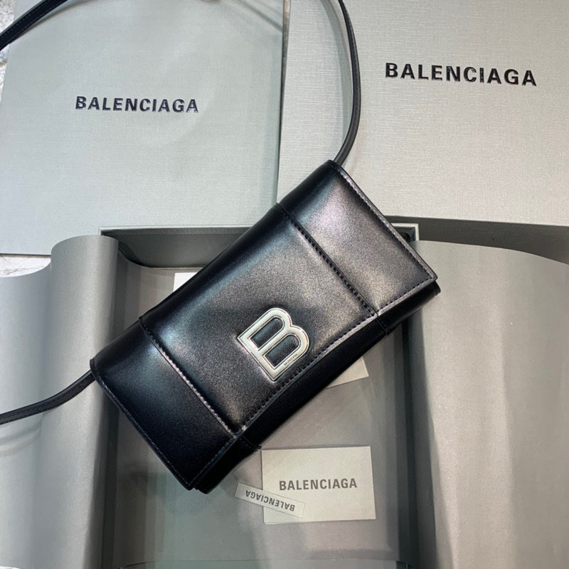 MC-Balenciaga-1230