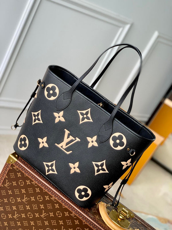 MC-LV-Bags-3158