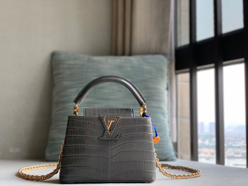 MC-LV-Bags-3194