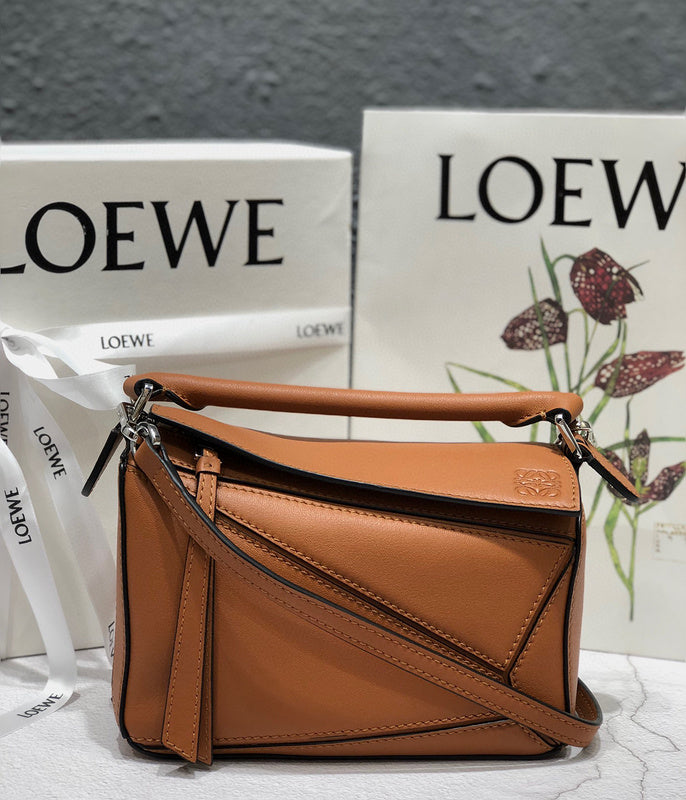MC-Loewe-790