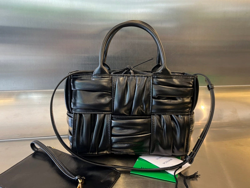 MC-Bottega Veneta-1640