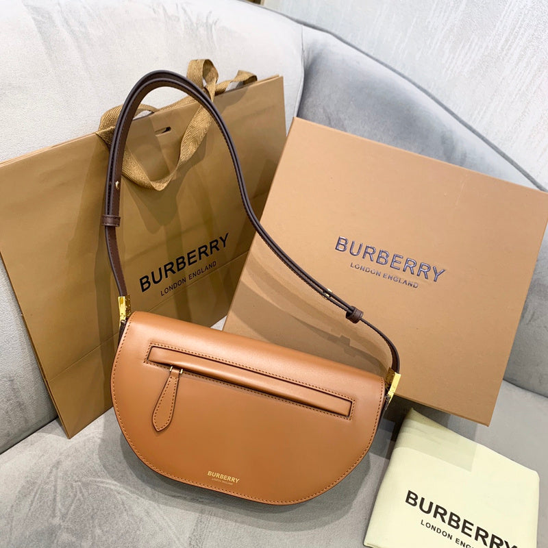 MC-Burberry-455