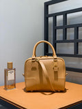 MC-Loewe-796