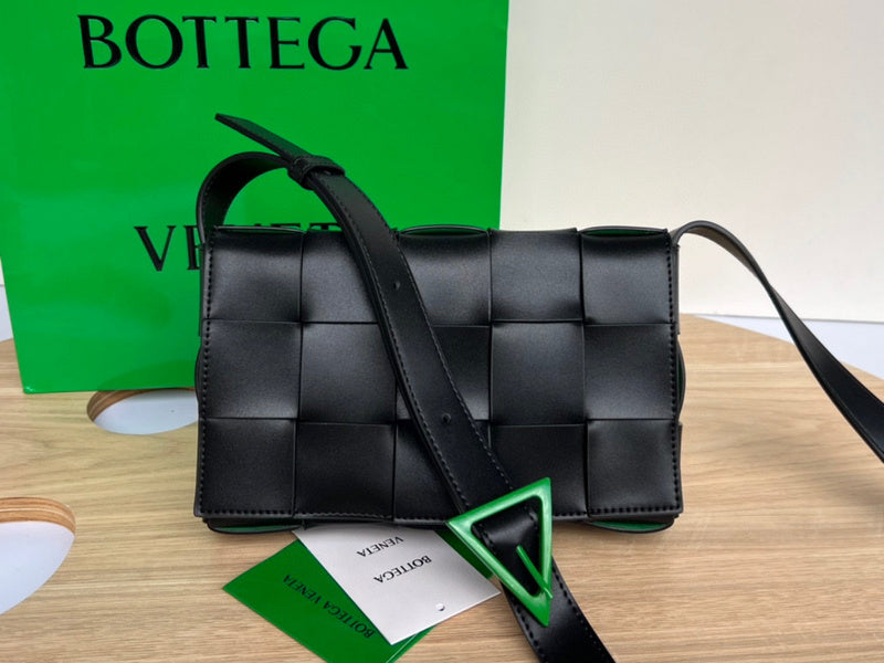 MC-Bottega Veneta-1651