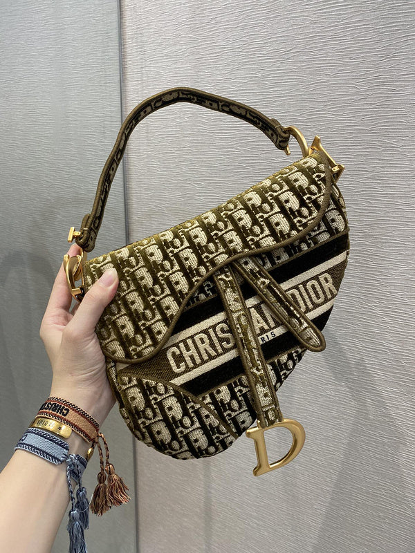 MC-Christian Dior-2949