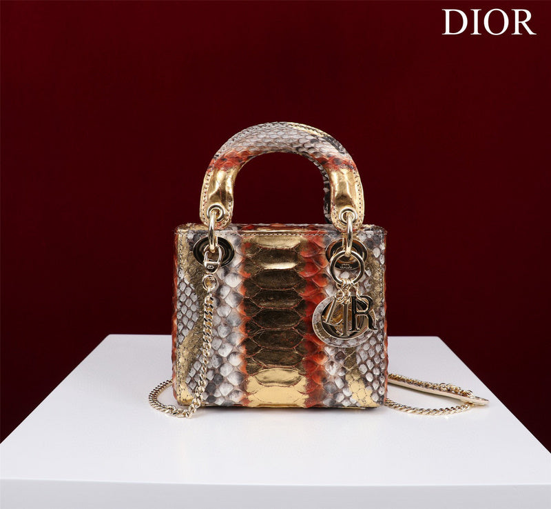 MC-Christian Dior-2961