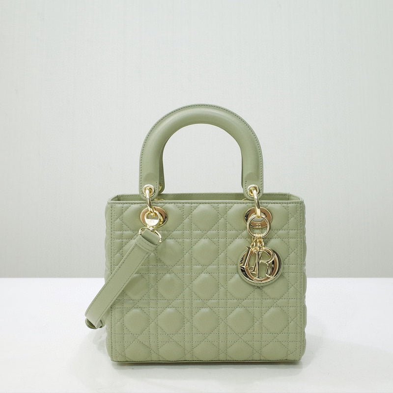 MC-Christian Dior-2963