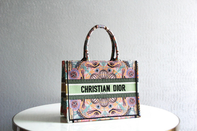 MC-Christian Dior-2984