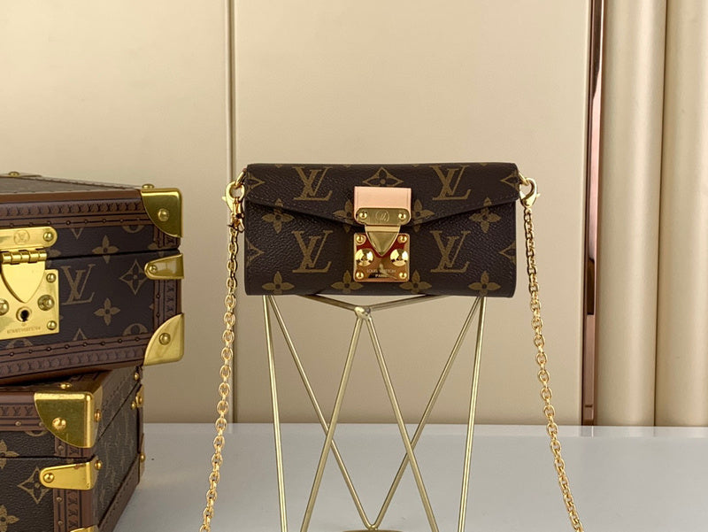 MC-LV-Bags-3279