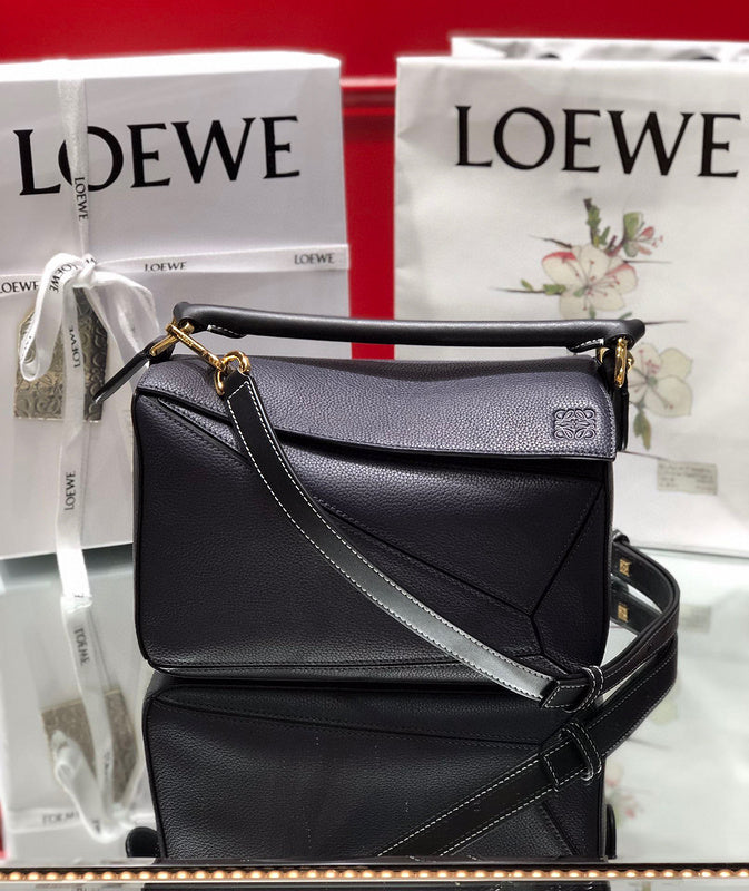 MC-Loewe-809