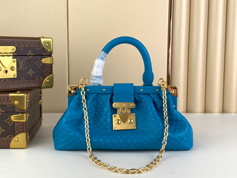 MC-LV-Bags-3285